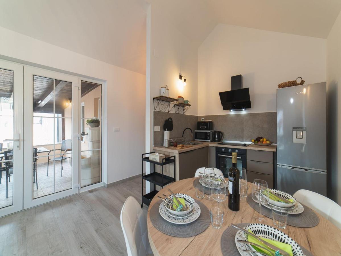 Apartment Fiora Kaštela Exterior foto